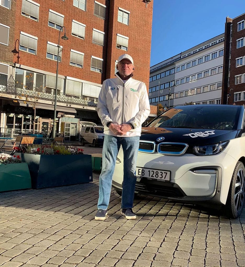 Vare og budbiltjenester, logistikk og distribusjon - alltid levert til tiden
